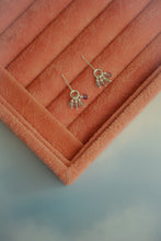 Load image into Gallery viewer, Tara Earrings