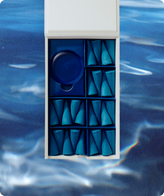 Load image into Gallery viewer, Relax Incense Droplets – Wild Berry – 26 Droplets