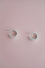 Load image into Gallery viewer, Seth Hoop Earrings
