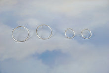 Load image into Gallery viewer, Kirsten Earrings