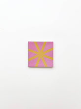 Load image into Gallery viewer, Fin Memo Pad / Abstract &amp; Colourful: Checkered
