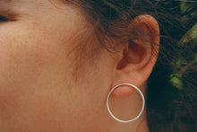 Load image into Gallery viewer, Kirsten Earrings
