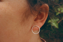 Load image into Gallery viewer, Kirsten Earrings
